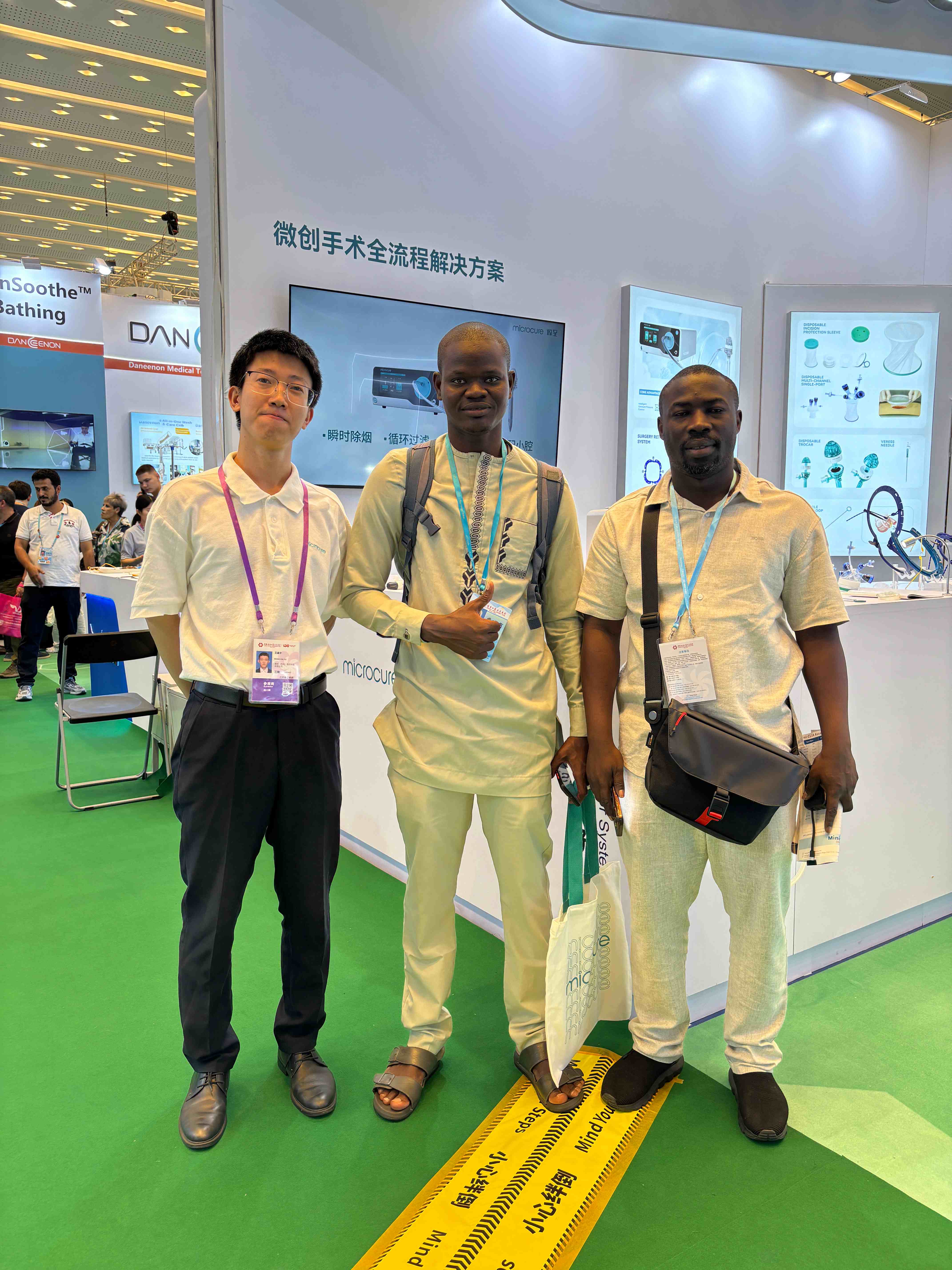 1761983374929367.jpg 11011159_08(1).jpg